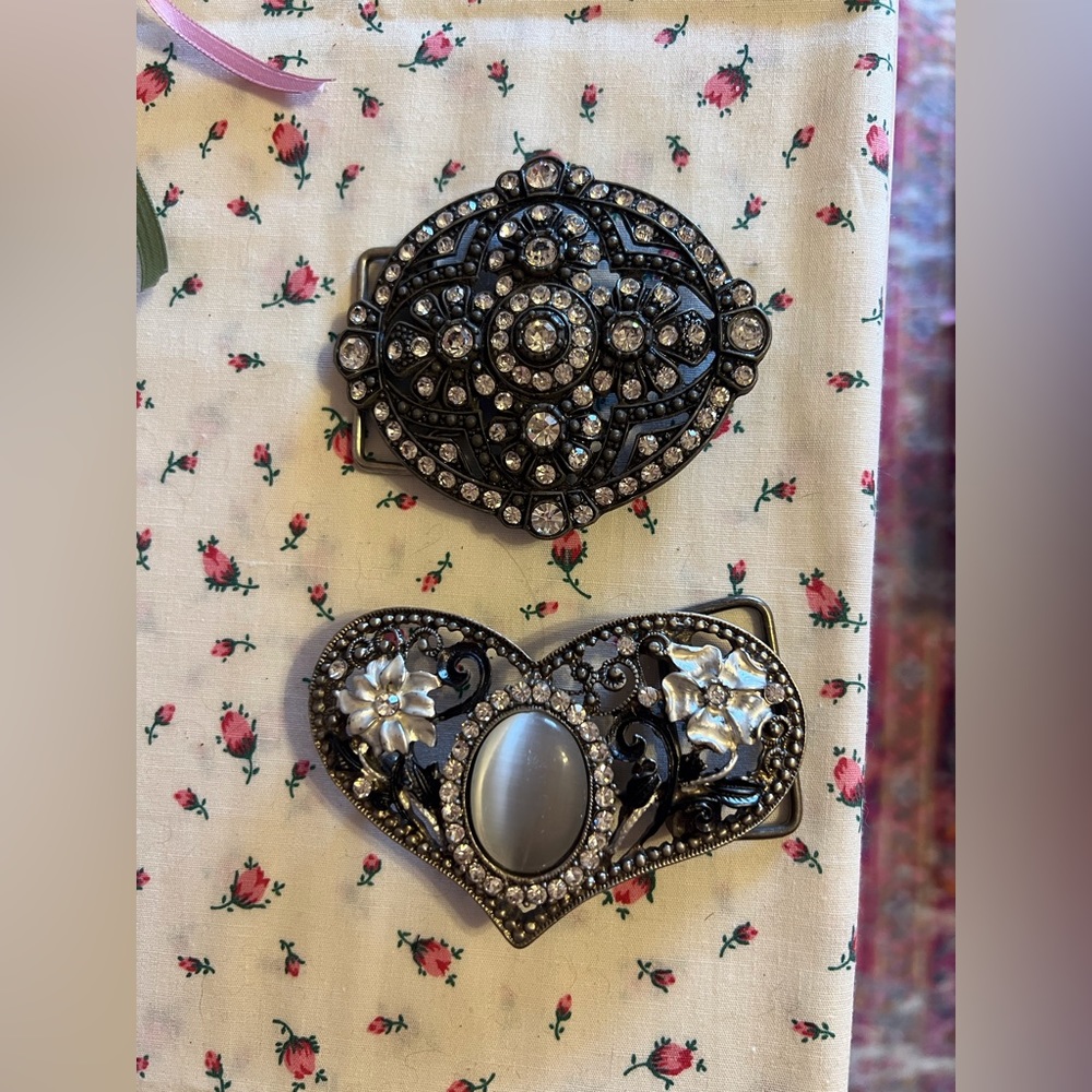Women’s Interchangeable Belt Buckles